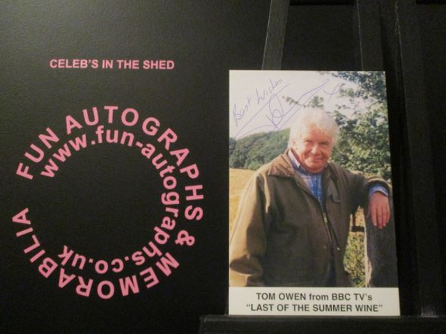 Tom Owen (Tom) Authentic Autographed Last Of The Summer Wine 6x4 Cast Card