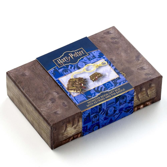 Coffret cadeau porte clés et pins Le livres des monstres