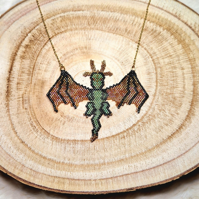 Collier dragon 