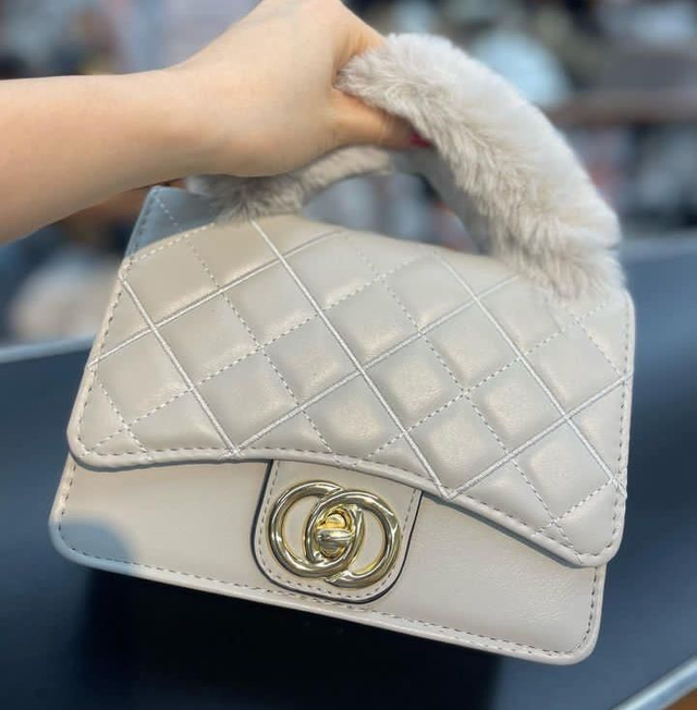 Sac anse en velours