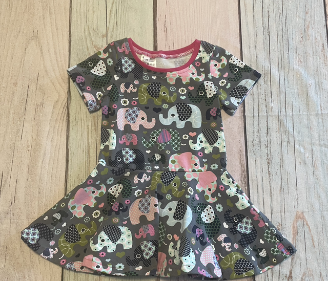 Sommerkleid, Größe 74, Elefanten