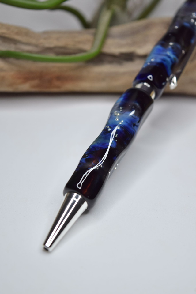 STYLO A BILLE FACETTES FIL D'ARGENT MONTURE ARGENT