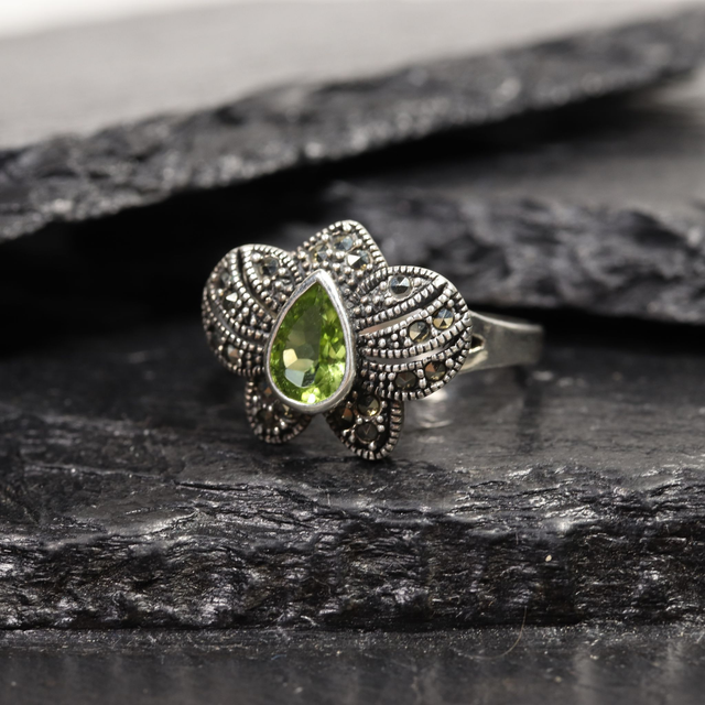 Vintage Sterling Silver 925 Art Deco Style Pear Cut Green Peridot With Marcasite Gemstone Butterfly Flower Design Ring Size O - 7