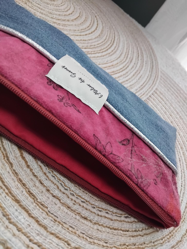 Trousse upcyclée KENZO