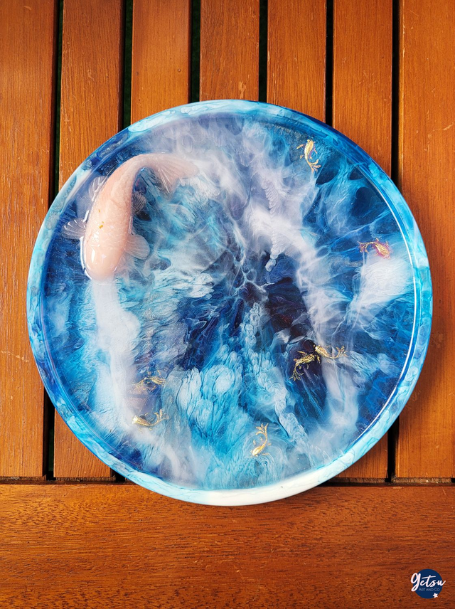 Grand vide-poche/porte-savon carpe koi orange clair et fond bleu