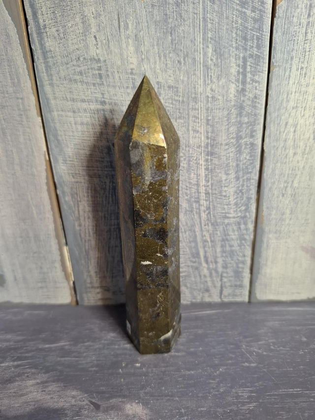 Pyrite Aura Tower 