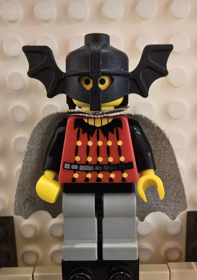 LEGO cas022 Fledermauslord mit Umhang Minifigur