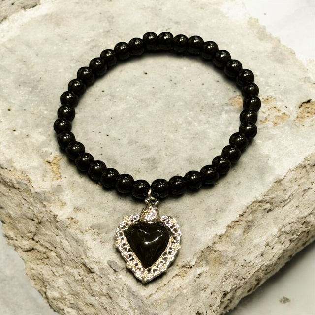 Bracciale pietre dure e cuore sacro nero 26CAR-5