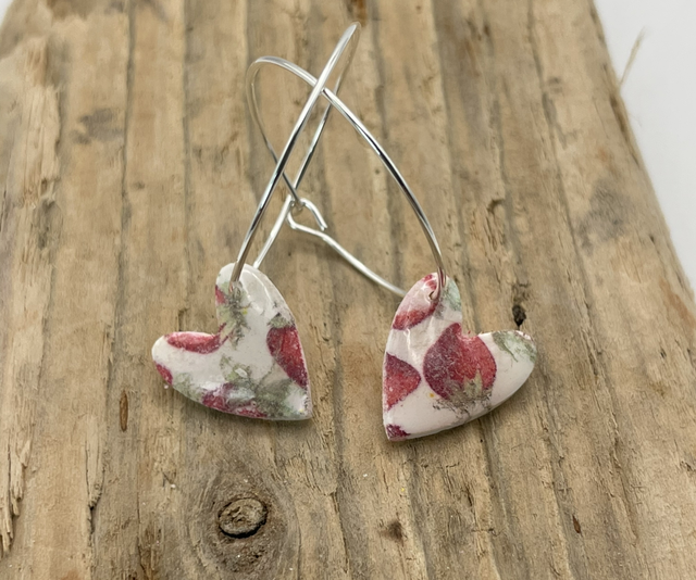 Strawberry hoops