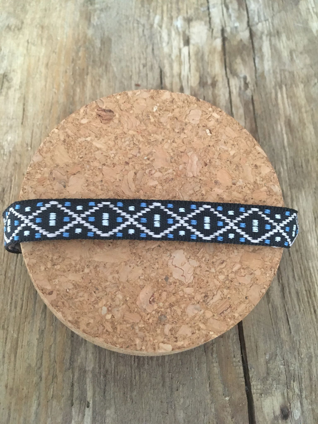 BRACELET RUBAN MOTIF ETHNIQUE