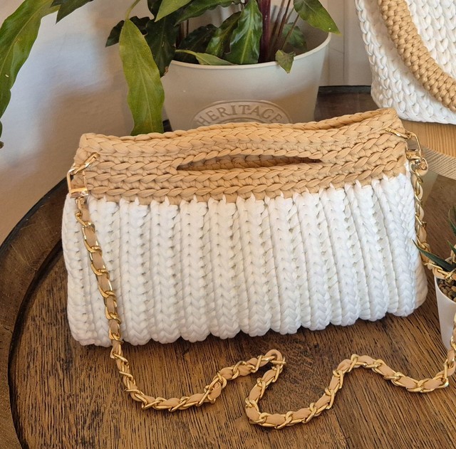 Pochette Mira