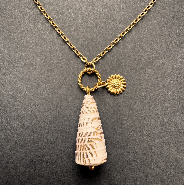 Pendentif « flotille »