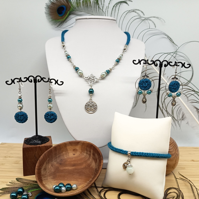 Parure bleu canard et argentée - Collier ras de cou - Fleur de lotus