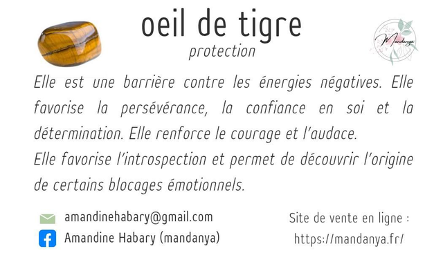 Bracelet 6mm oeil de tigre coeur