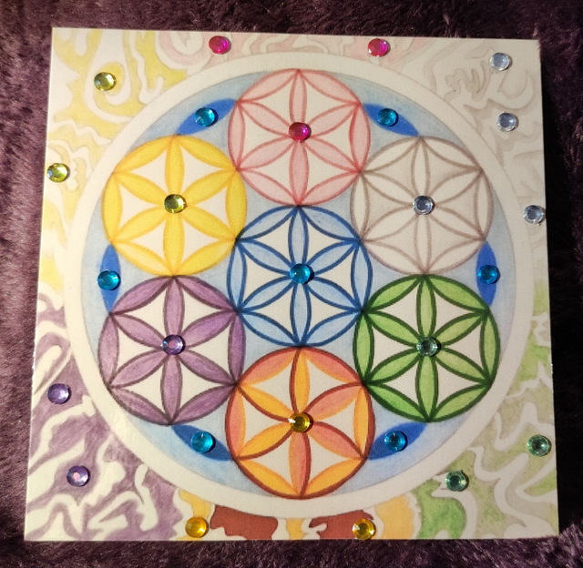 Dessin Fleur de vie et Rayons Sacrés 