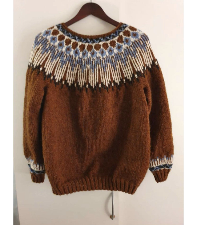 Hopi Sweater Kit - Col 15 (Rust Heather Lettlopi) - Wool &amp; Pattern - Linka Neumann
