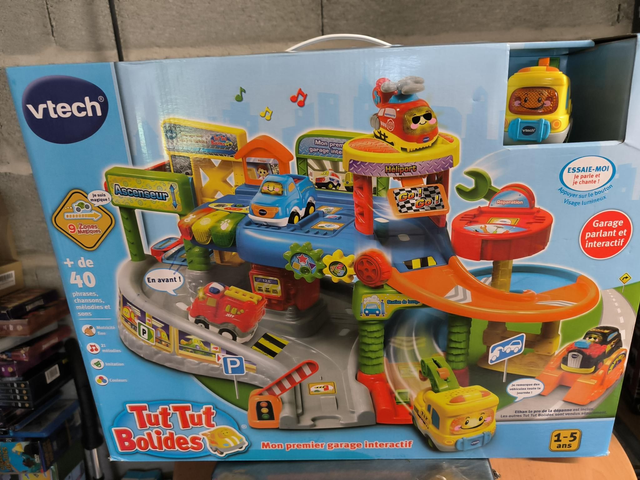 VTECH TUT TUT BOLIDES MON PREMIER GARAGE INTERACTIF 