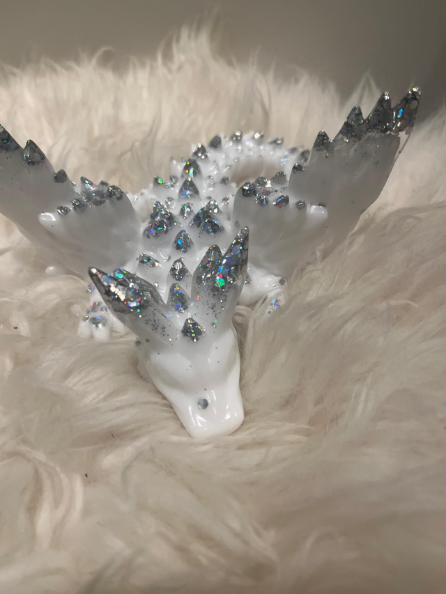 Drache „Frostwing“ 