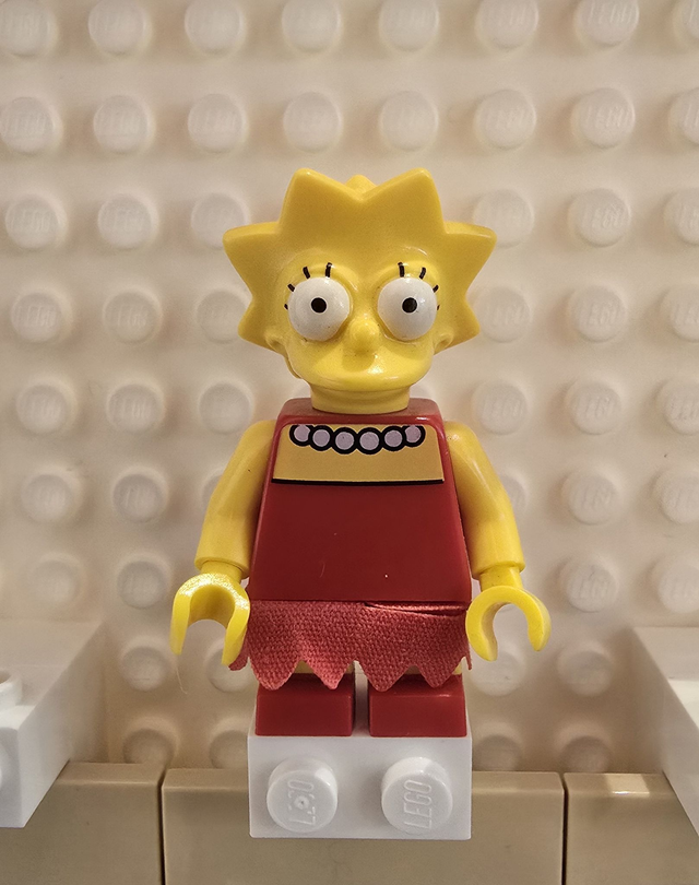 LEGO sim010 Lisa Simpson Minifigur