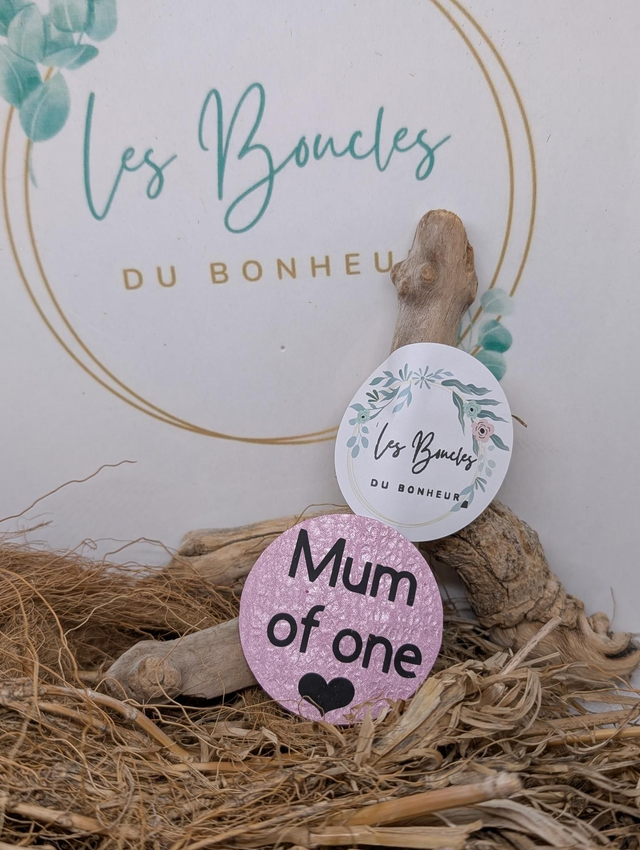 Broche personnalisée mum br082