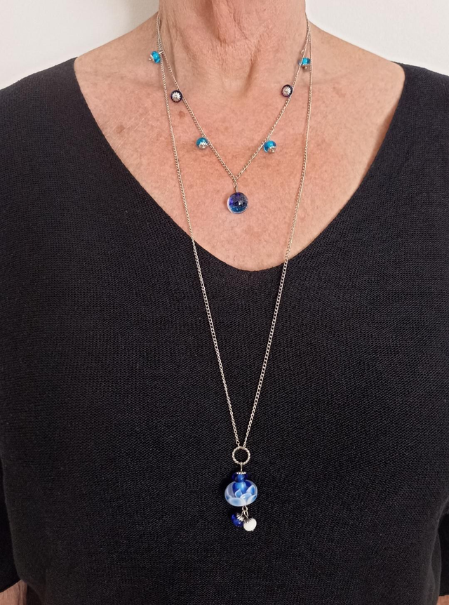 Sautoir lotus en verre 