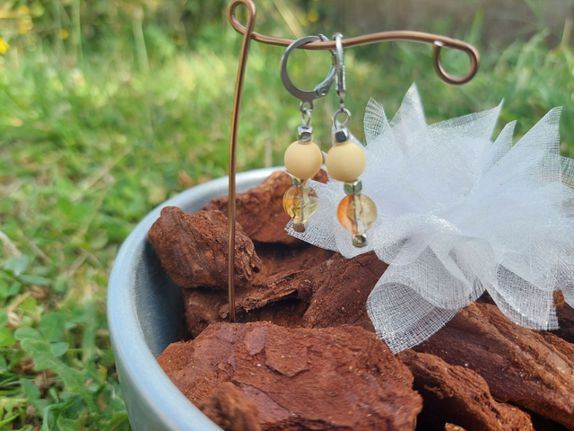 Boucle d'oreille pendante Pierre & Perle