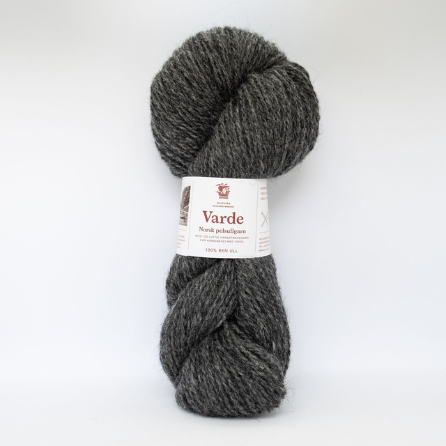 Varde Pelsullgarn 0144 - Charcoal