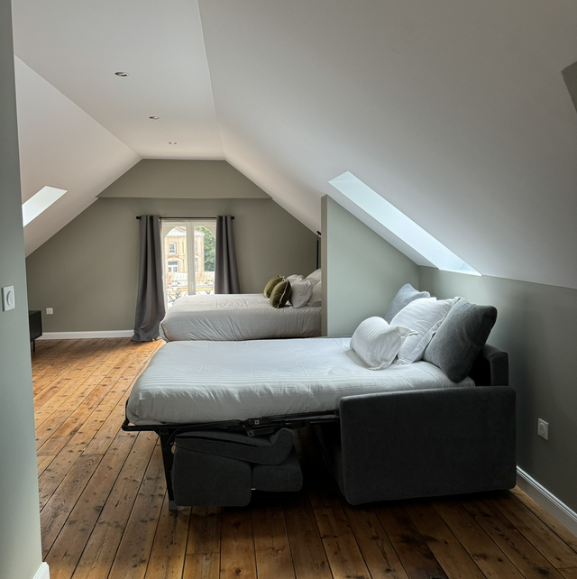 Chambre Greta ( Familiale 2 ème étage ) 