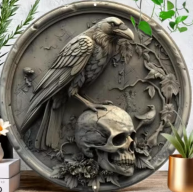 Vintage rond metalen bord Kraai met schedel (20cm) 