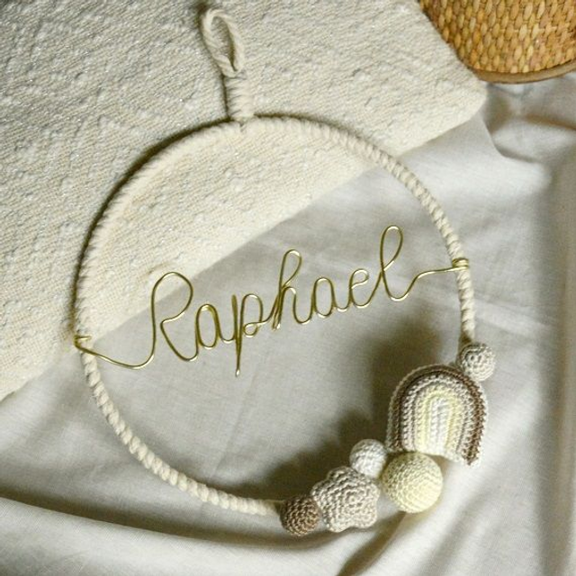 Couronne murale arc-en-ciel tons beige (20cm)