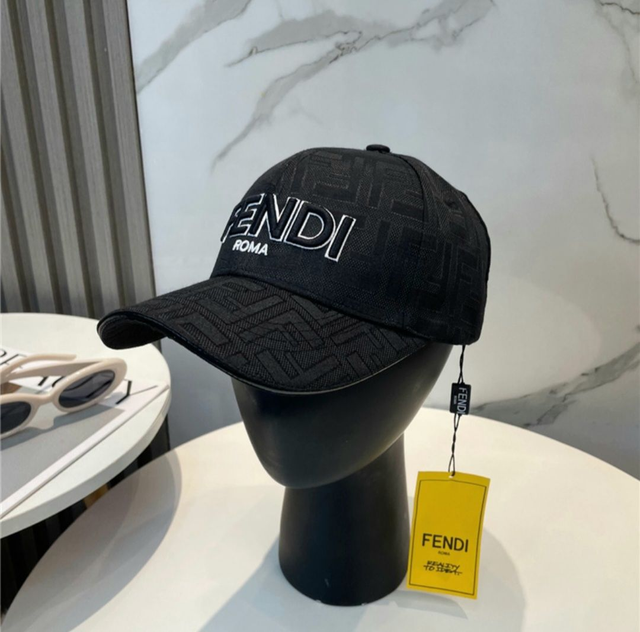 Casquettes F