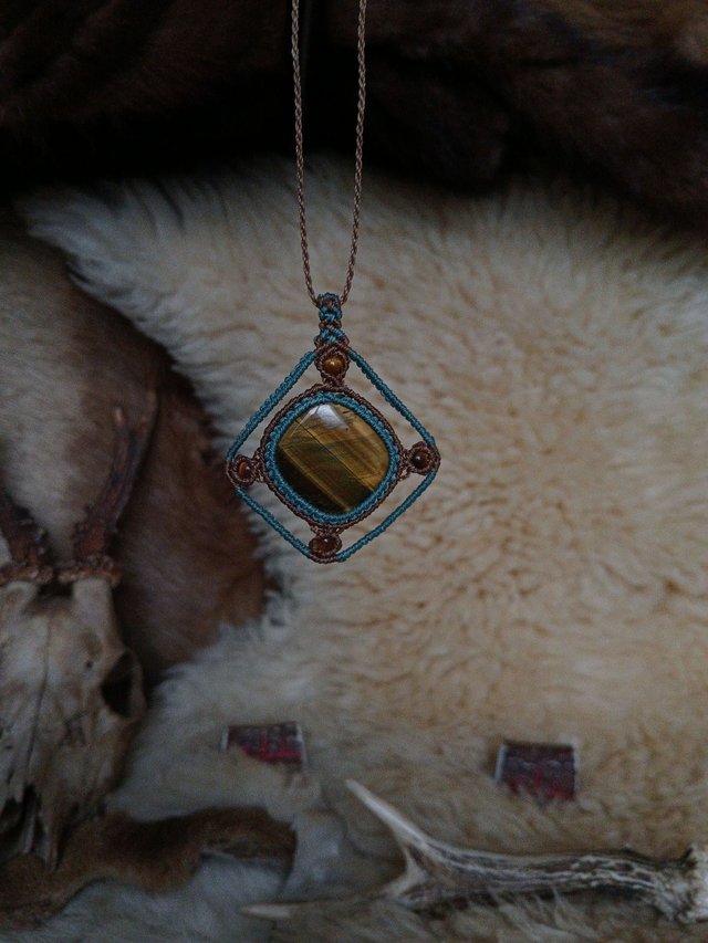 Skjoldr - Œil de tigre