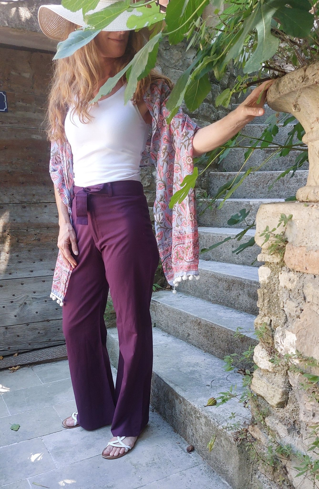 Pantalon d’été en coton léger – Taille haute, zip &amp; ceinture, légèrement évasé, coupe ajustée - Violet