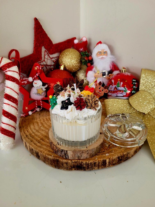Bougie Noël – Chantilly & Magie avec Couvercle