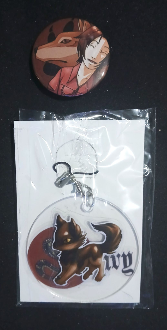 Toboe, Tsume et Hige Lots porte clé et badge