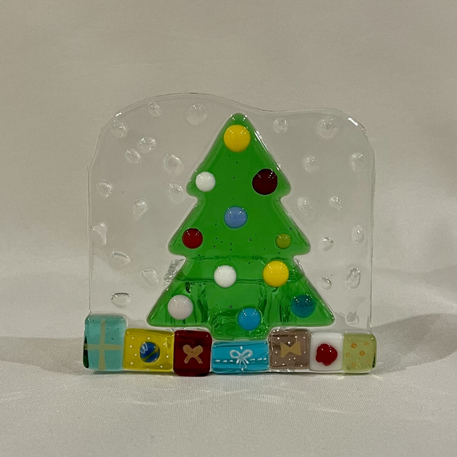 Christmas Presents under the Christmas Tree Picture Tealight