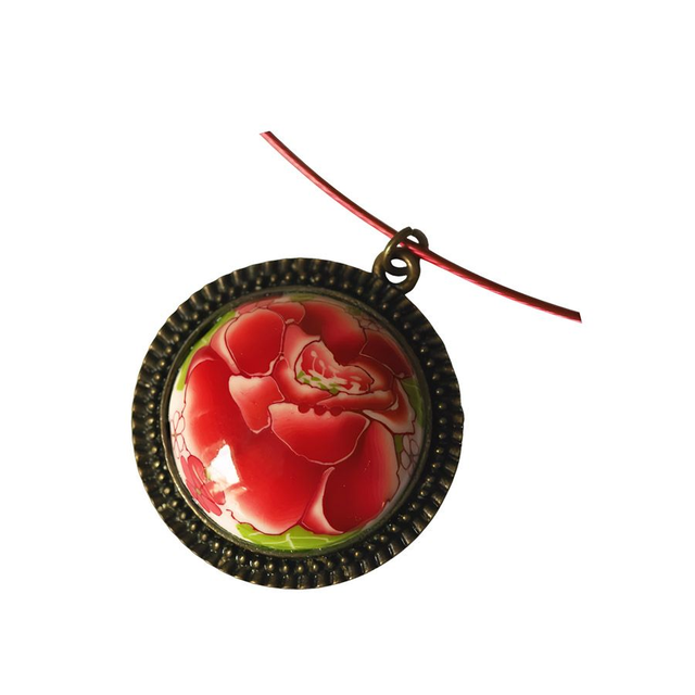 Collier ras de cou rétro rond rose rouge