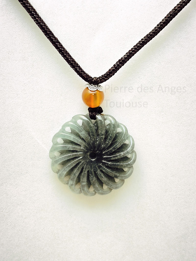 Pendentif - Lithothérapie - Pierre naturelle - Jade