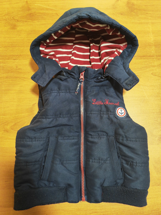 Blousonsans manche 12 mois