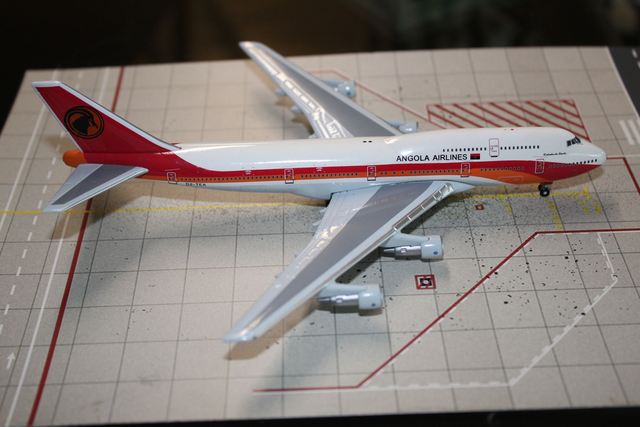 Linhas Aereas de Angola B747-300 (D2-TEA), 1:400