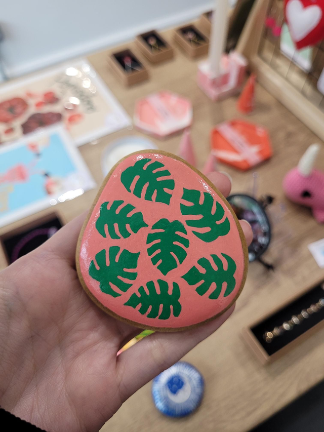 Mini Monstera Leaves Pebble - NW-301