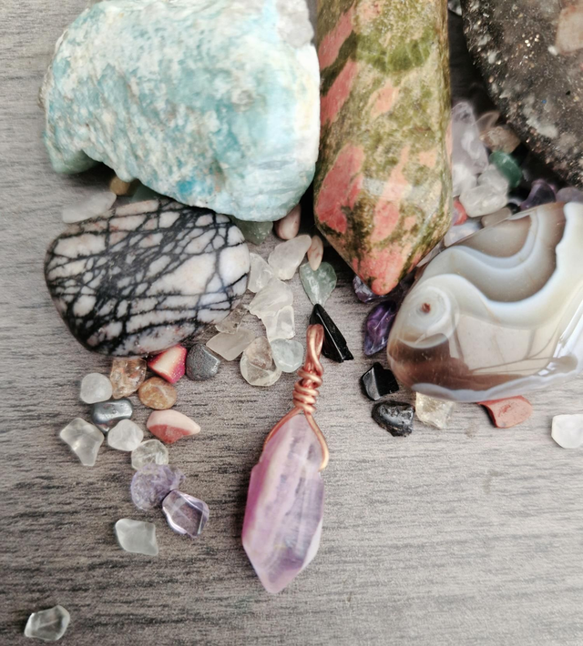 Fluorite pendant small 