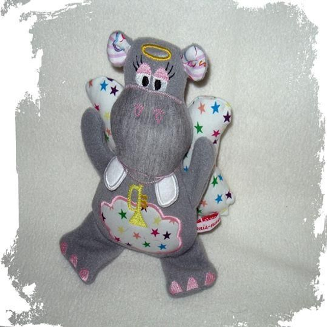 Kuschel-Nilspferd auch zur Geburt der Taufe