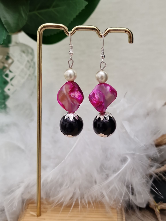 Boucles D'oreilles Perles Noir Et Blanc Perles Coquillage Fuchsia