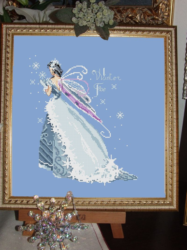 DL19 "Little Winter Fae " ©2002 - 2025