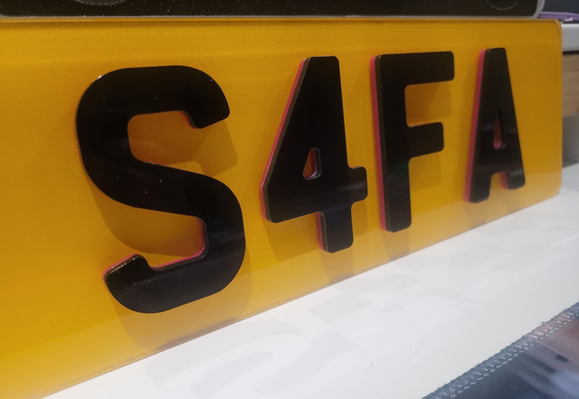 6mm Pink & Black 4D Laser Cut