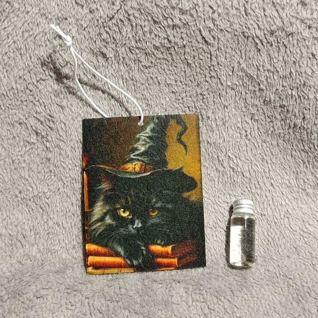 Chat sorcier noir - sublimés des deux côtés avec fiole de fragrance