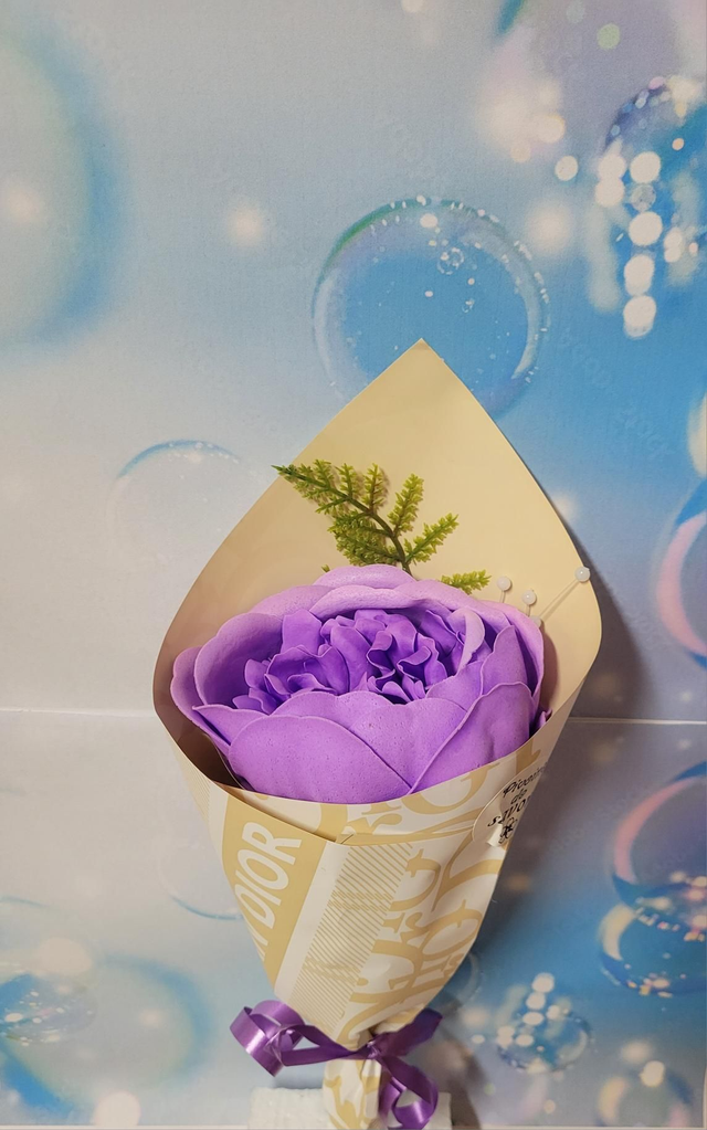 Pivoine de savon violette 