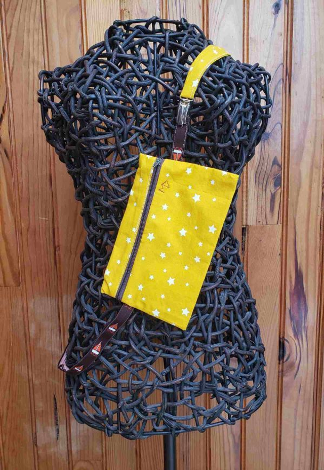 Sac "banane" invisible