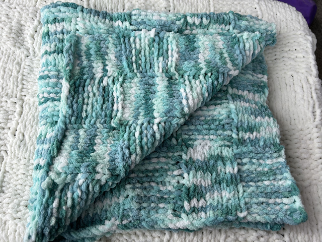 K3 blanket teal 28"x27"